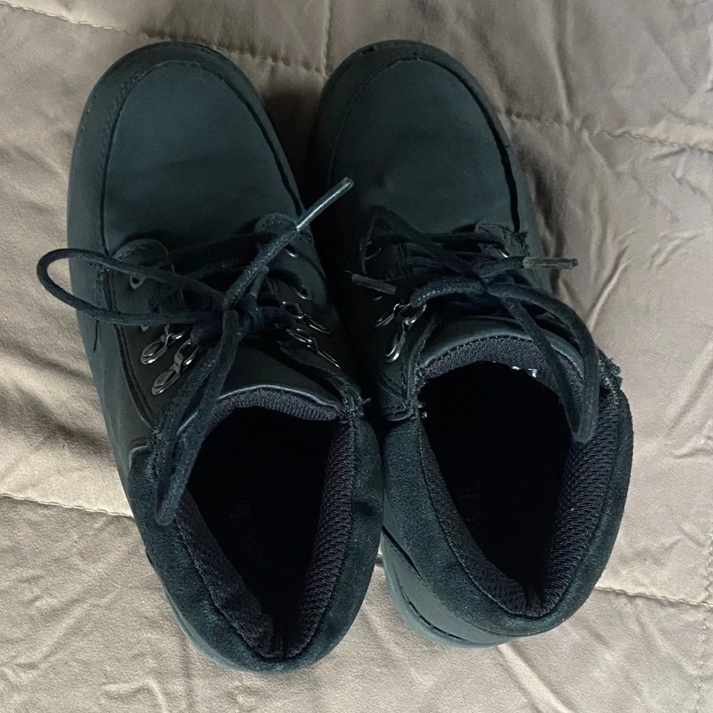 The Children's Place Black Lace-Up Kids Boots